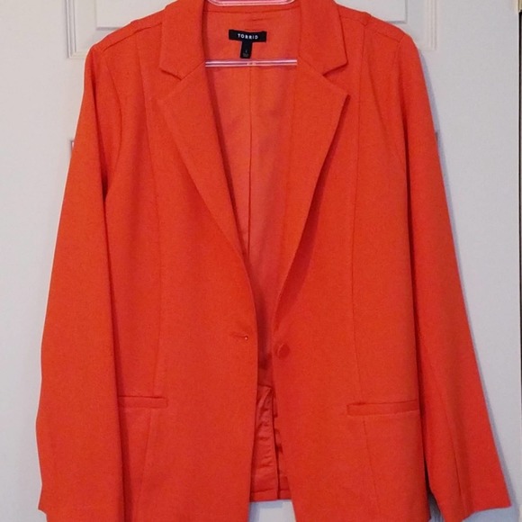 Torrid Blazer Size 1 (14-16) - Picture 6 of 8